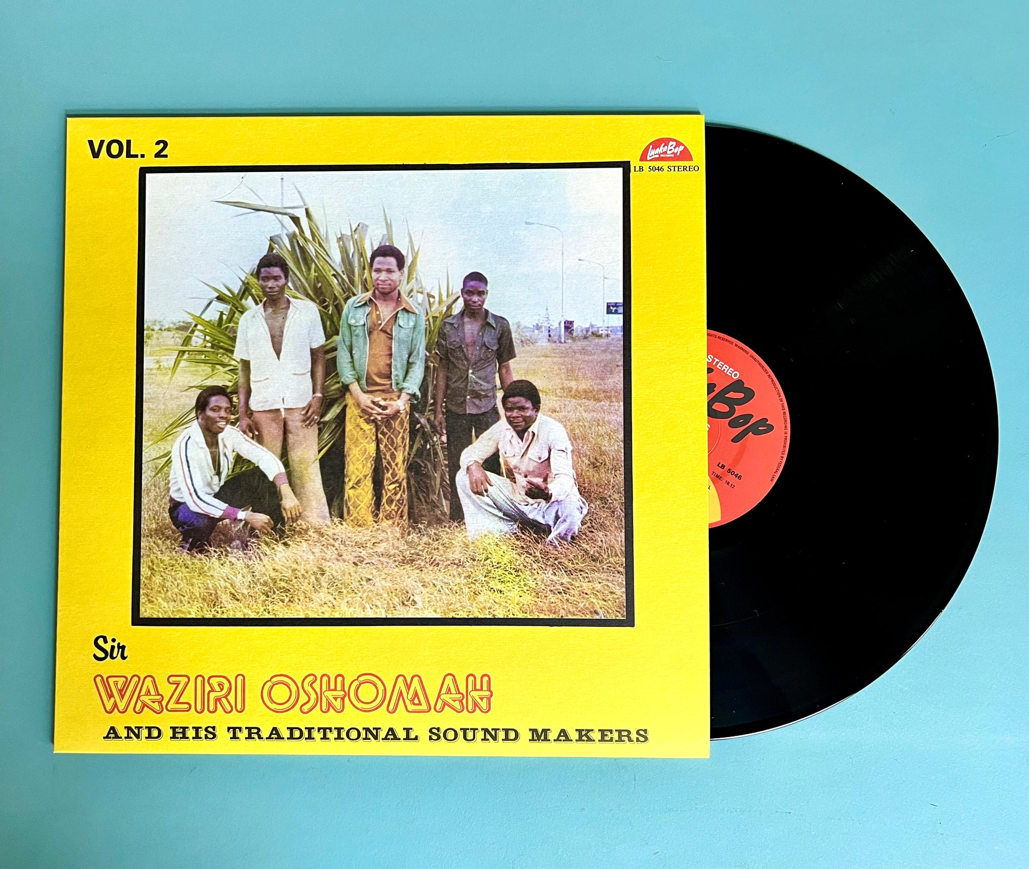 米2LP Waziri Oshomah The Muslim Highlife Of Alhaji Waziri Oshomah  680899010016 Luaka Bop /00520 Alhaji Waziri Oshomah – The Muslim Highlife Of Alhaji Waziri